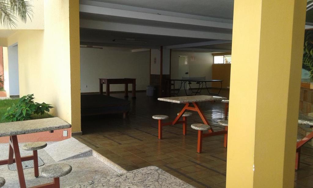 Caldas Novas - Go - Apartamento Parque Das Aguas Quentes Bloco 1 - Em Frente Clube Prive Buitenkant foto